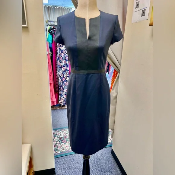 Hugo Boss women’s Blue & Black dress-NWT 
size 0-minor pull - see pic. - Picture 2 of 11
